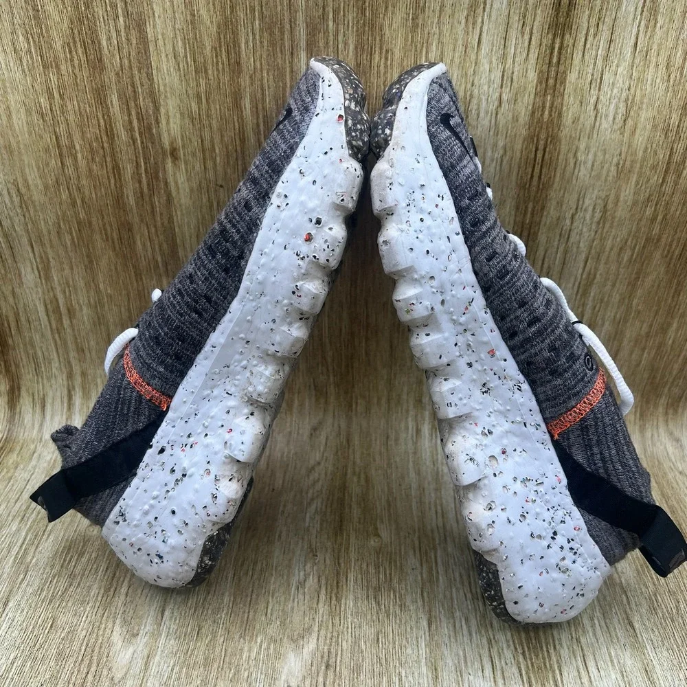 Nike Space Hippie 04 Men's Size 10 Iron Grey Shoes Sneakers Casual CZ6398-002